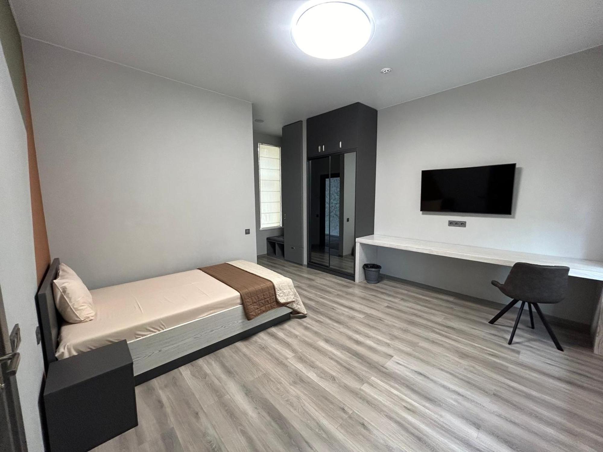 Prestige Apartments นิปโปรเซอร์เซียนสกาย ภายนอก รูปภาพ